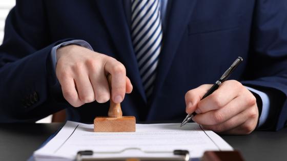 Individual certifying documents 